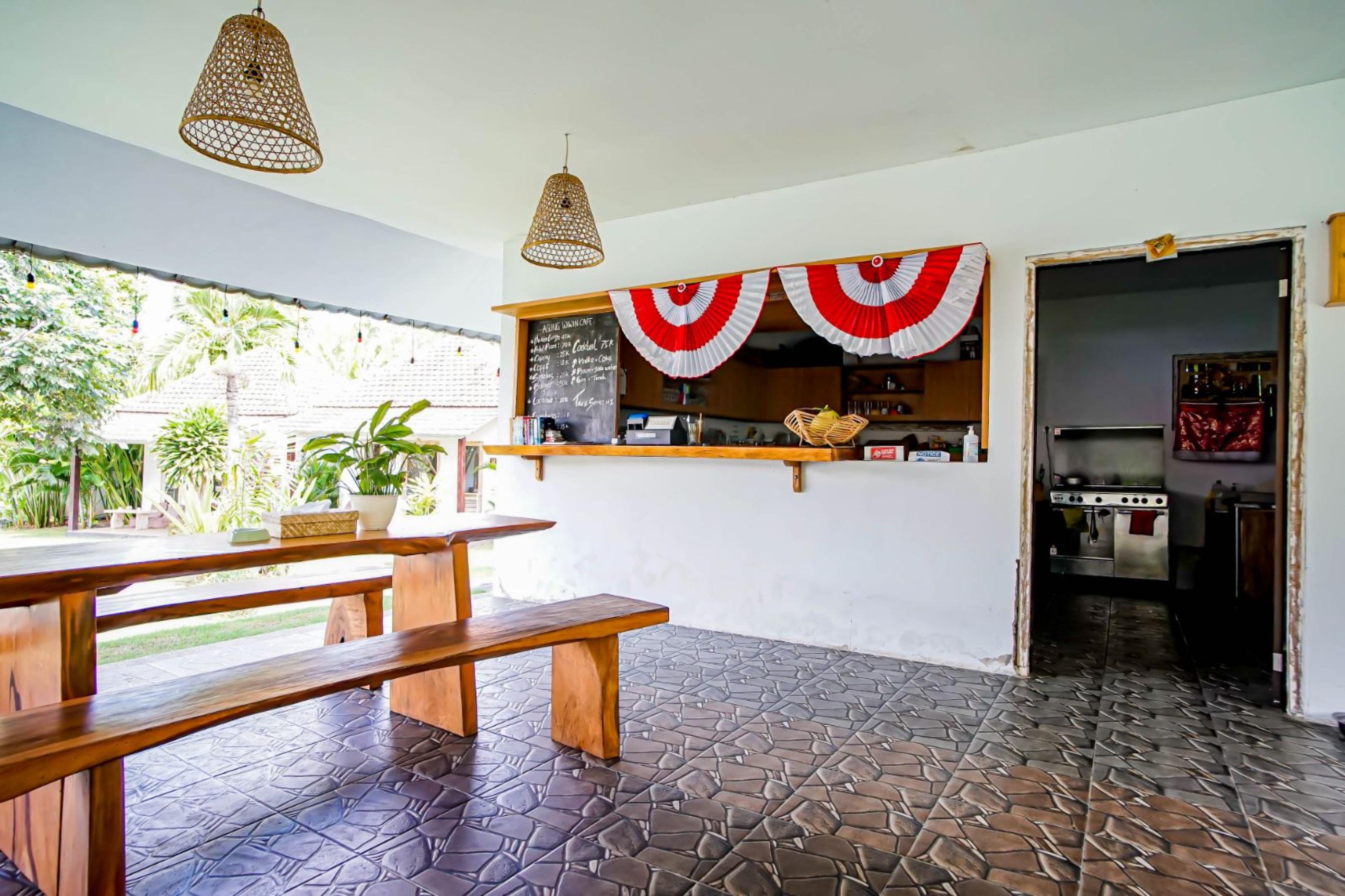Agung Wiwin Homestay & Restaurant Mengwi エクステリア 写真