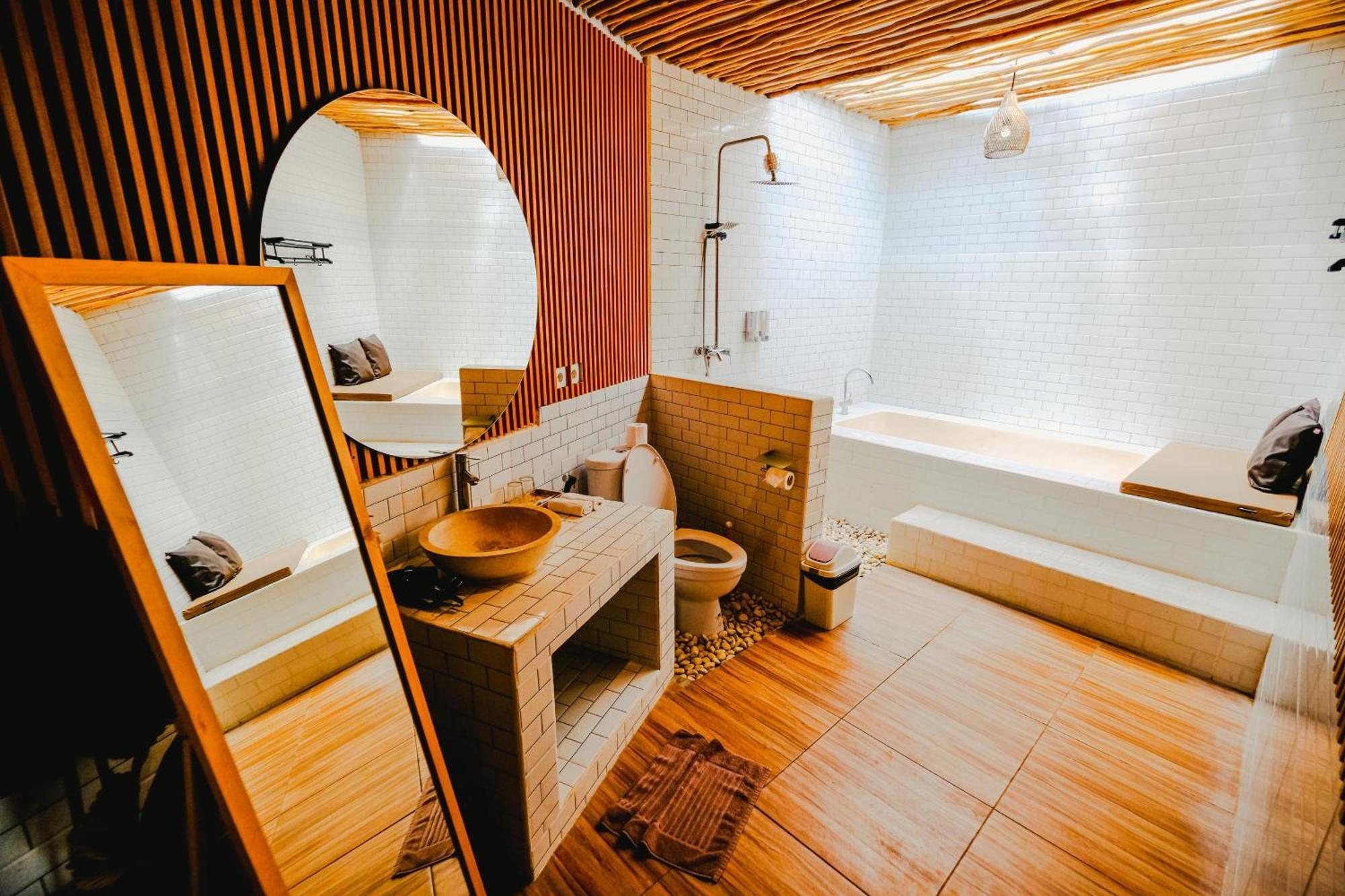 Agung Wiwin Homestay & Restaurant Mengwi エクステリア 写真
