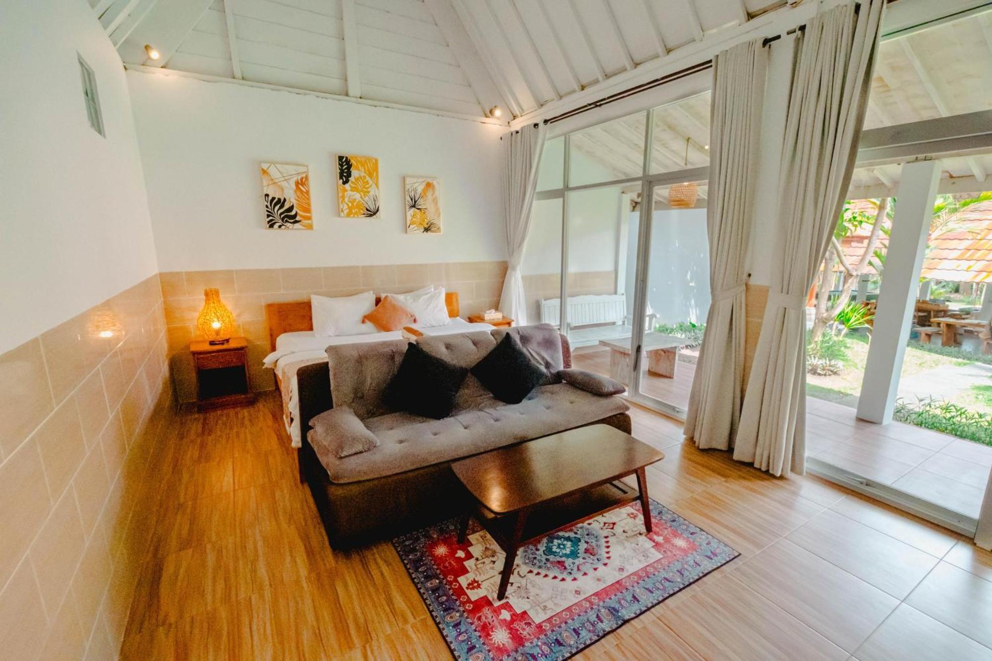 Agung Wiwin Homestay & Restaurant Mengwi エクステリア 写真